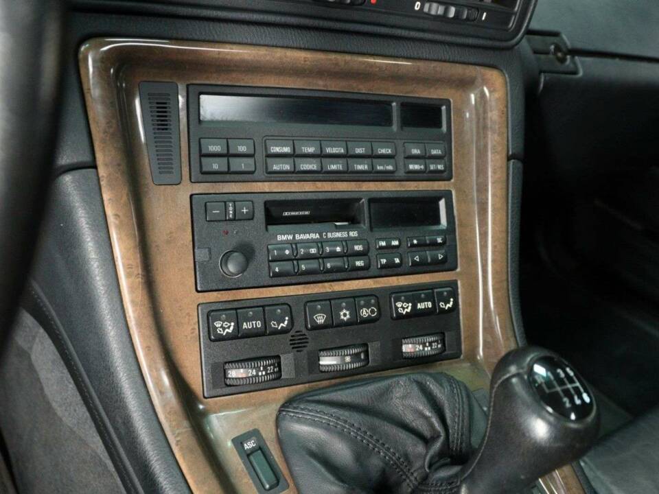 Bild 16/30 von BMW 850CSi (1993)