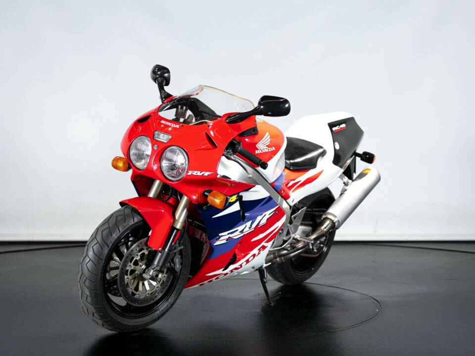 Image 8/42 de Honda RVF 750 (1994)