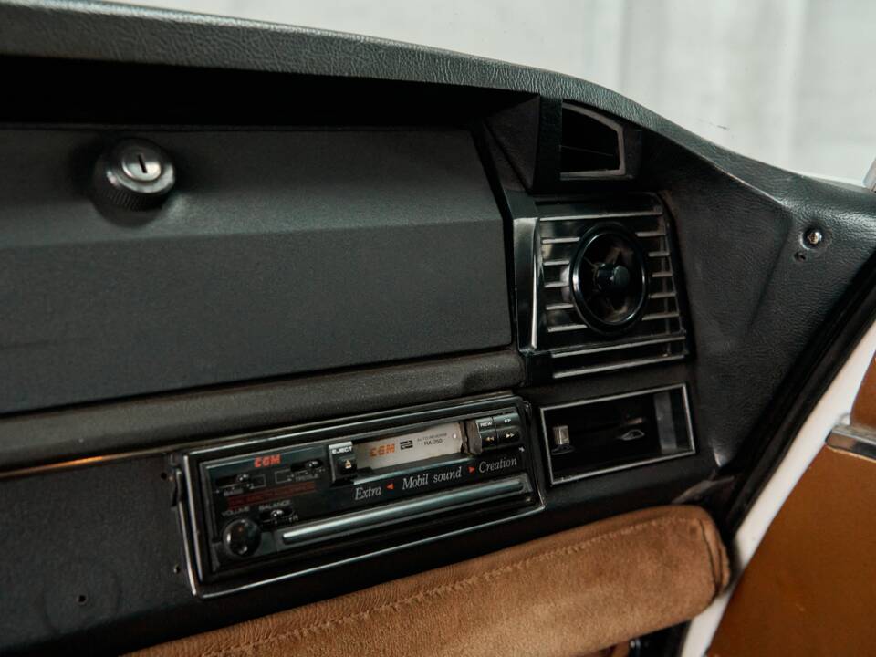 Bild 46/50 von Citroën DS 23 Pallas IE (1974)