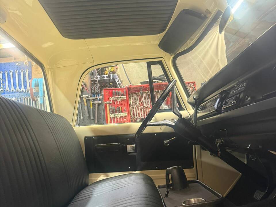 Immagine 8/18 di Dodge D 200 (1969)