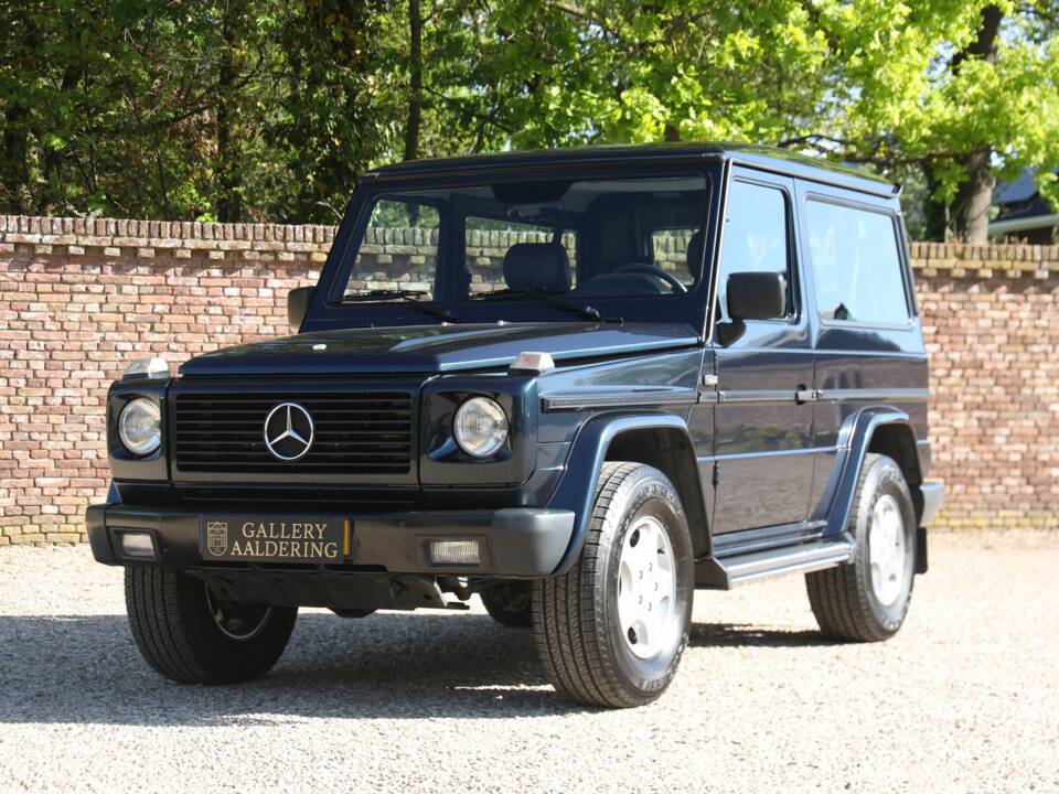 Immagine 38/50 di Mercedes-Benz G 320 (SWB) (1996)