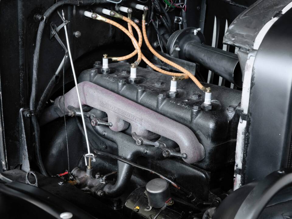 Image 25/39 of Ford Model T Touring (1924)