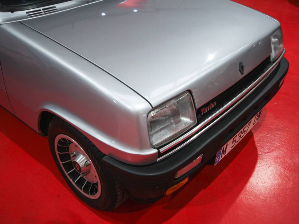 Bild 19/20 von Renault R 5 TS (1980)
