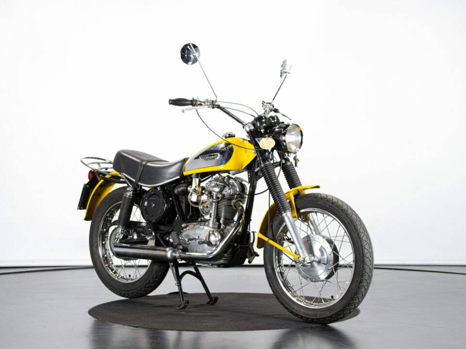 Immagine 6/50 di Ducati 350 Scrambler (1971)