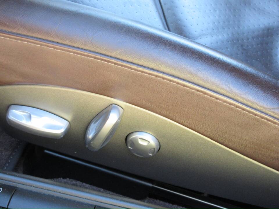 Bild 14/26 von Porsche 911 Turbo (2007)