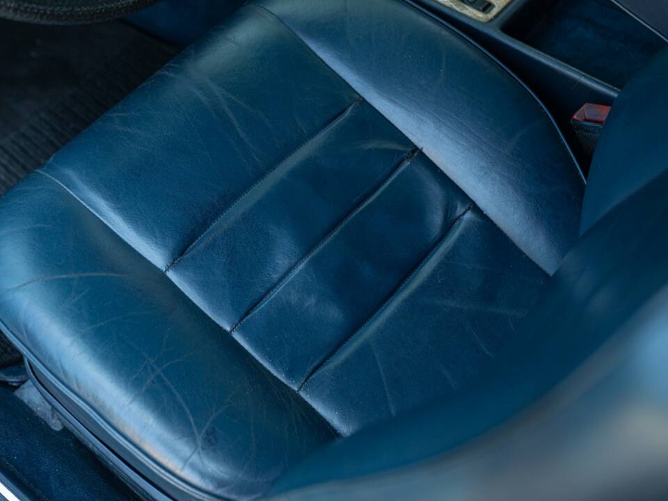 Image 27/50 de Mercedes-Benz 380 SEC (1982)