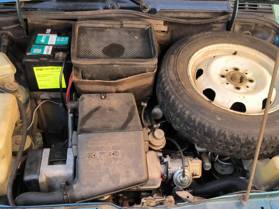 Afbeelding 13/13 van FIAT Panda 4x4 1,0 (1990)