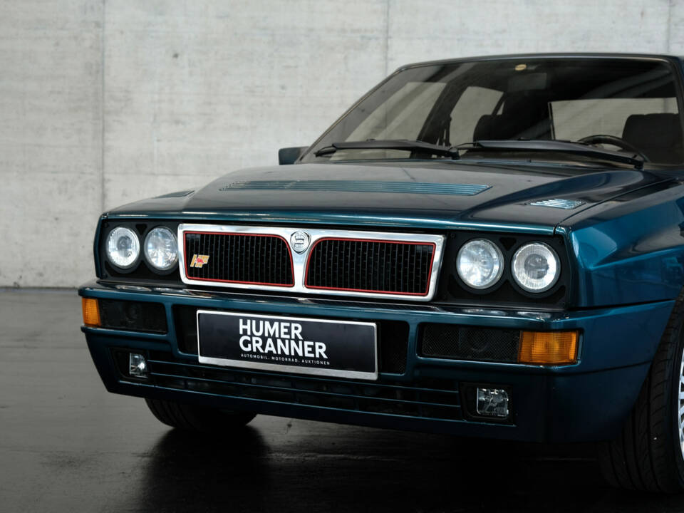 Immagine 5/24 di Lancia Delta HF Integrale Evoluzione I (1992)