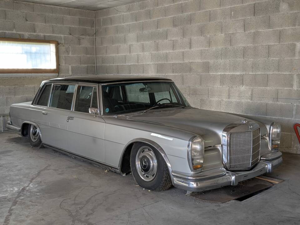 Image 2/46 of Mercedes-Benz 600 (1966)