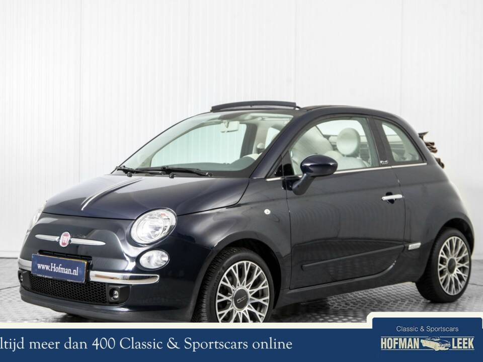 Immagine 1/50 di FIAT 500 C (2011)