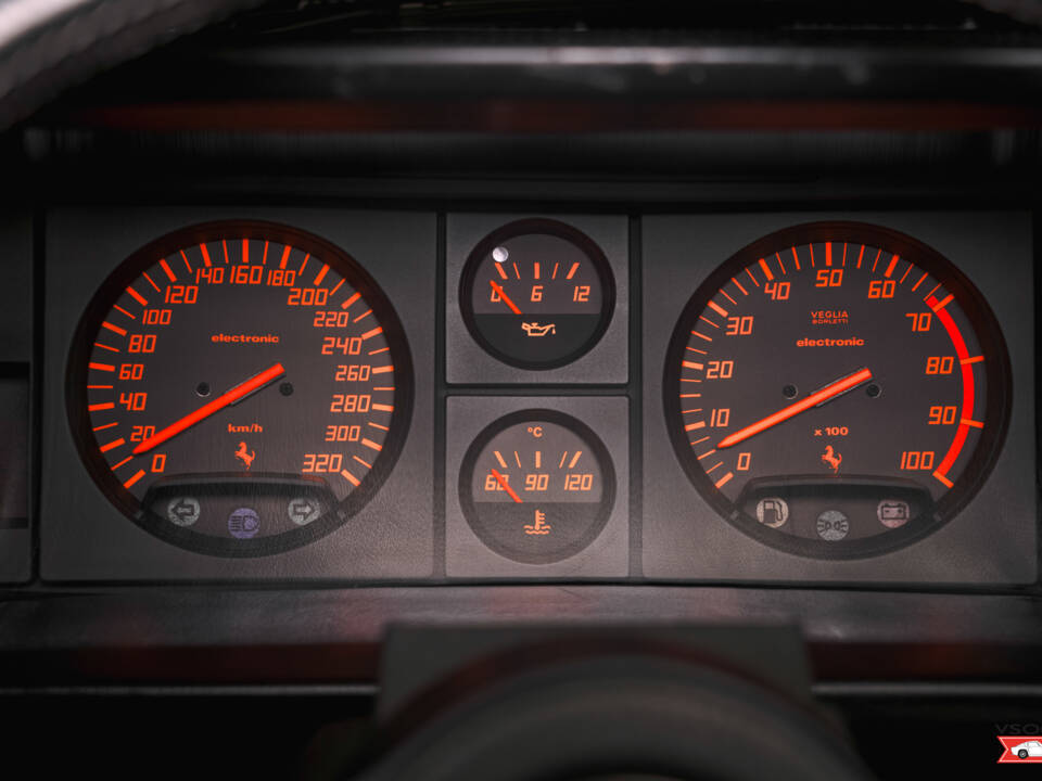 Image 7/8 de Ferrari Testarossa (1988)