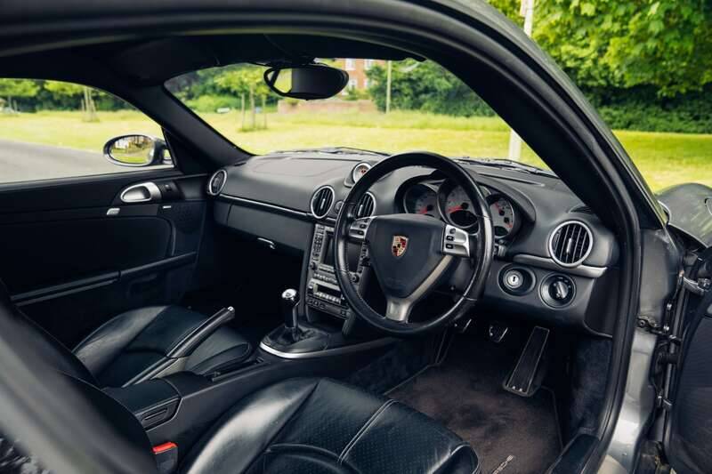 Bild 2/50 von Porsche Cayman S (2016)