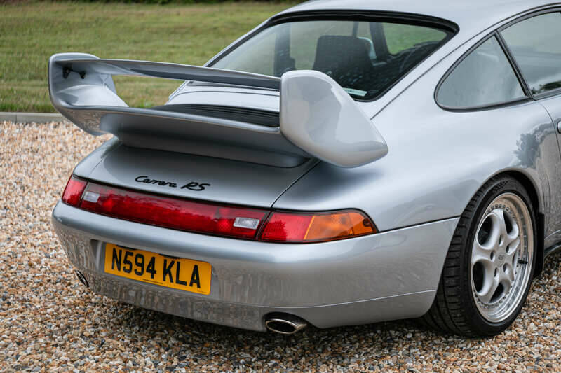 Immagine 9/50 di Porsche 911 Carrera RS (1995)