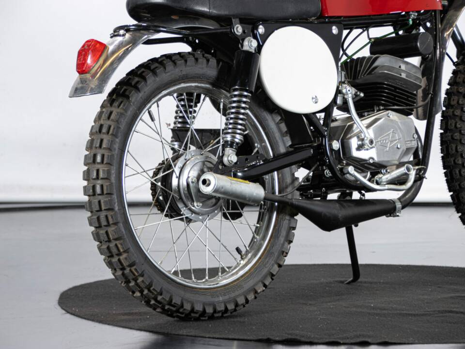 Immagine 31/49 di Aprilia Scarabeo 50 (1972)