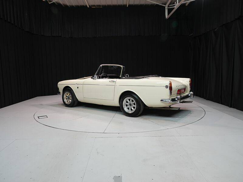 Image 3/15 of Sunbeam Tiger Mk I (1966)