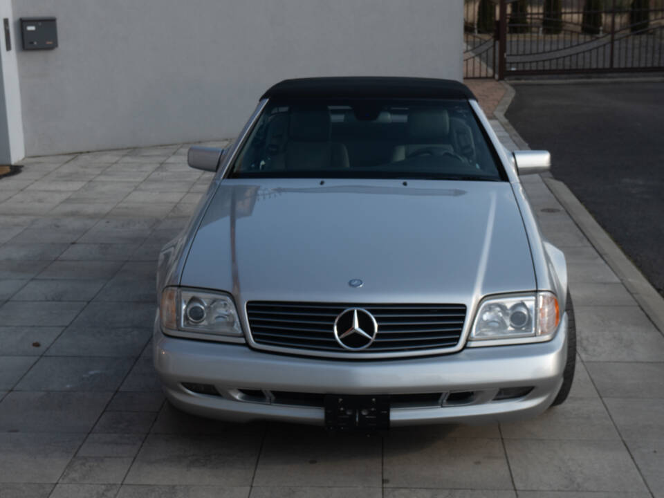 Bild 24/75 von Mercedes-Benz SL 500 (1997)
