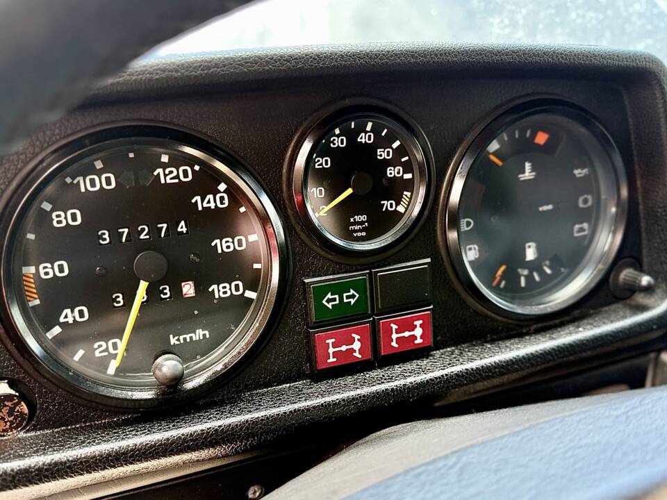 Immagine 8/26 di Mercedes-Benz 280 GE (kurz) (1988)