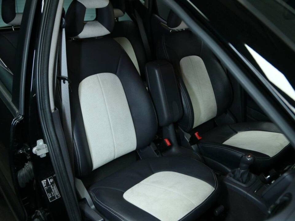 Image 34/50 of Mercedes-Benz A 210 Evolution (2002)