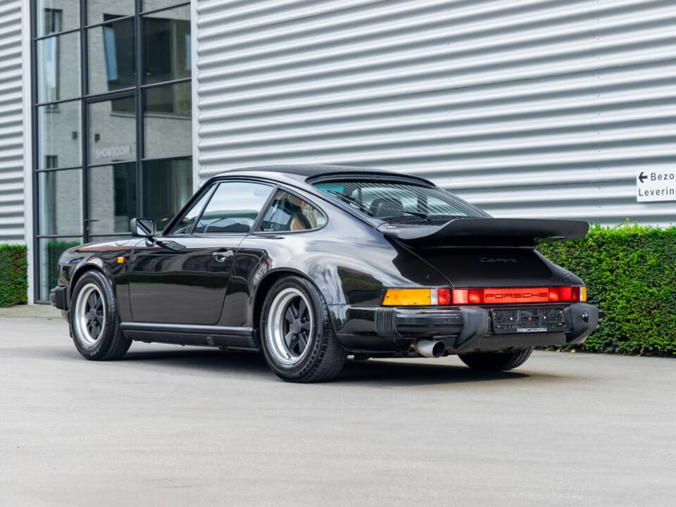 Afbeelding 9/33 van Porsche 911 Carrera 3.2 (1987)