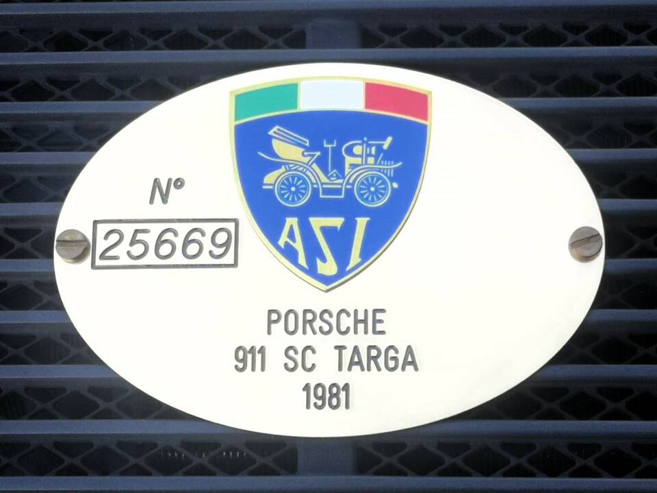 Bild 35/42 von Porsche 911 SC 3.0 (1981)