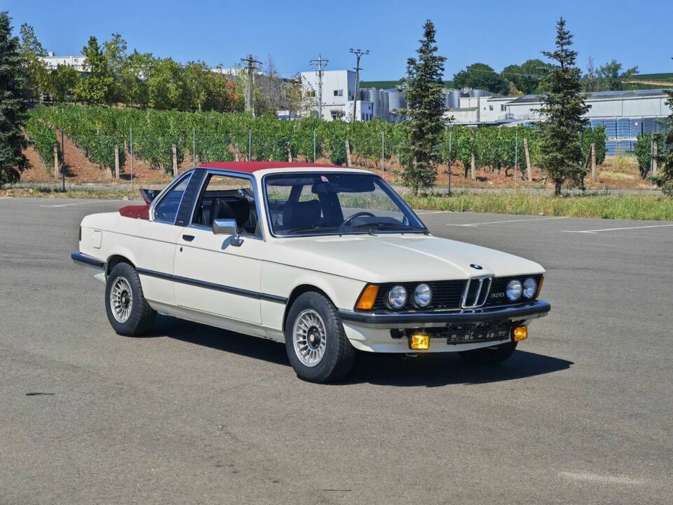 Image 1/8 of BMW 320 Baur TC (1978)