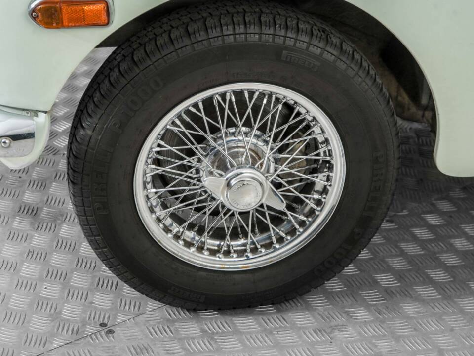 Bild 26/50 von MG MGB (1975)