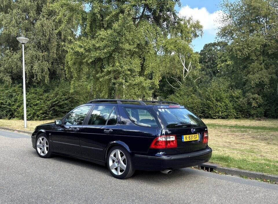 Image 7/33 de Saab 9-5 2.3 Turbo (2002)
