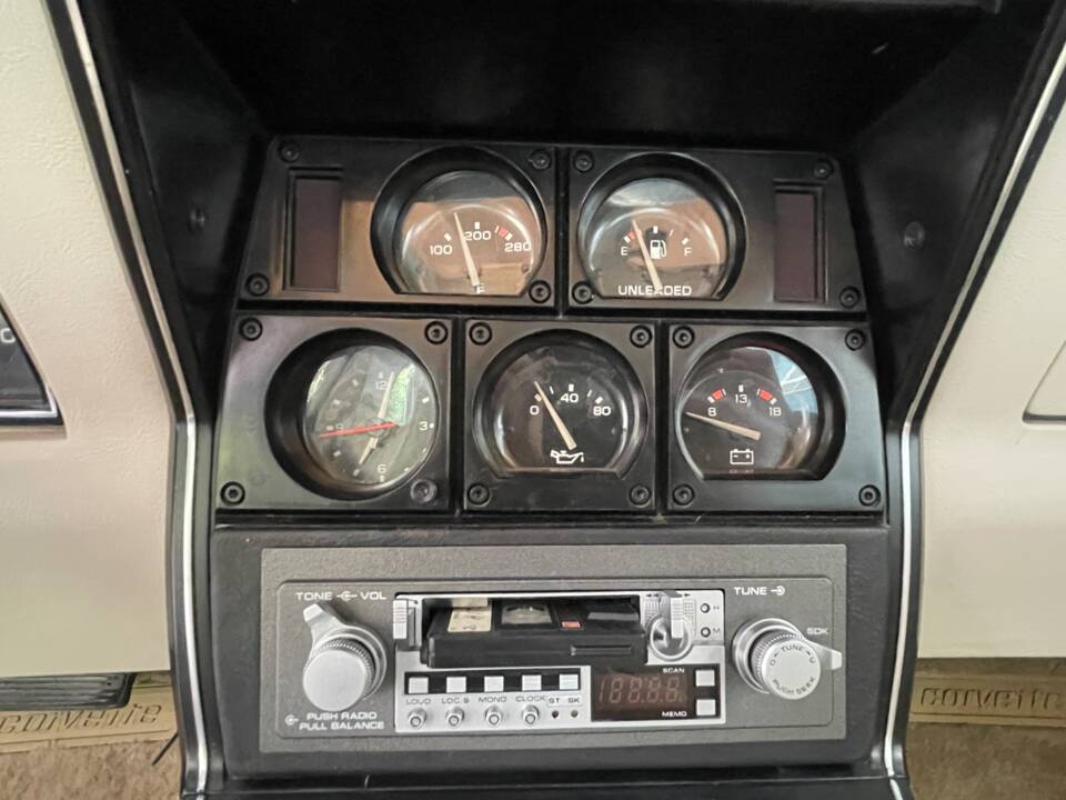 Bild 17/40 von Chevrolet Corvette 25th Anniversary (1978)