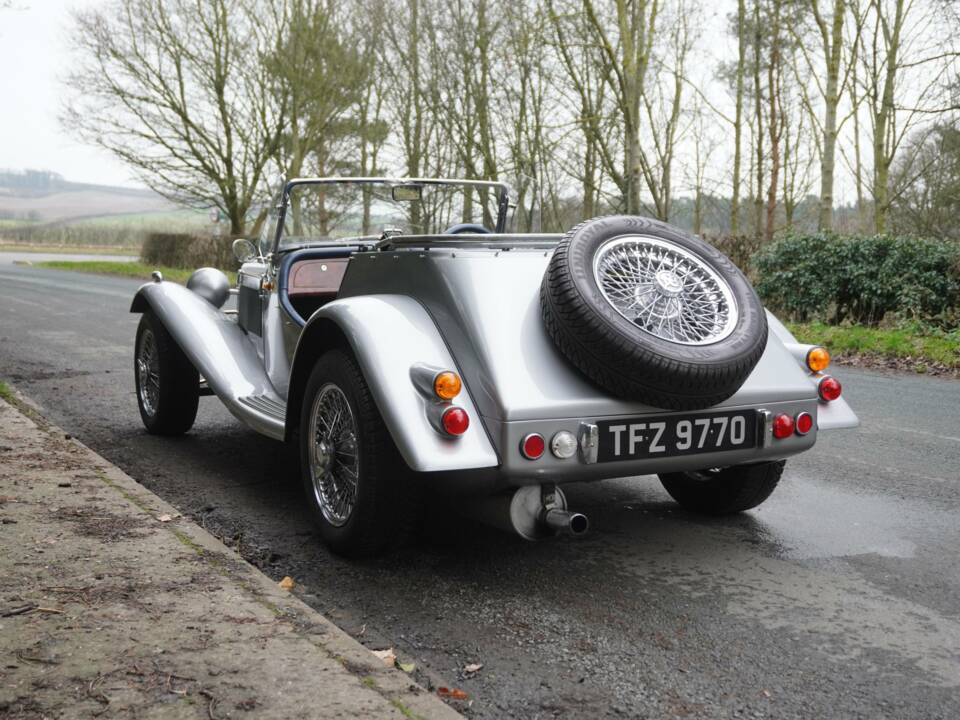 Image 4/18 of NG TF 1800 (2002)