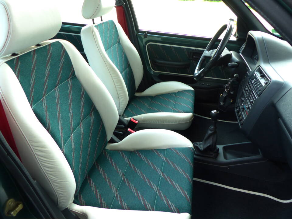 Imagen 15/21 de Peugeot 106 1.4 (1993)
