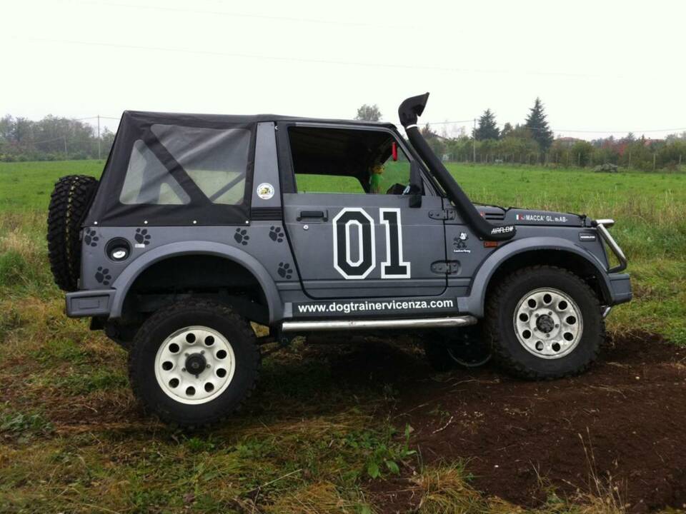 Bild 21/50 von Suzuki SJ Samurai (1989)
