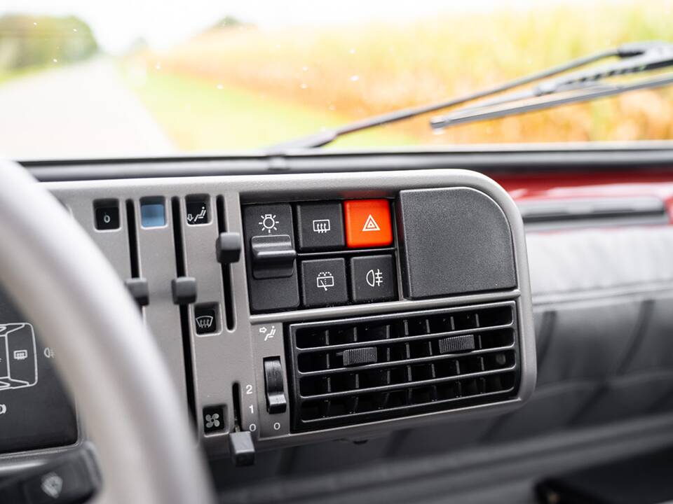 Immagine 27/42 di FIAT Panda &quot;Young&quot; (2000)