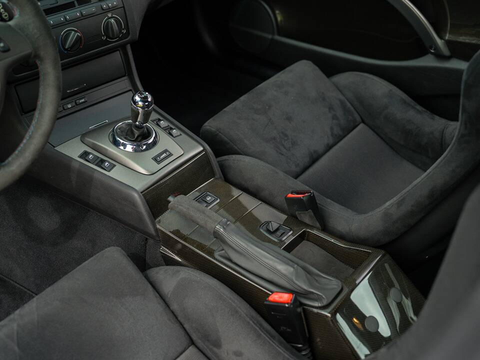 Image 21/42 of BMW M3 CSL (2003)