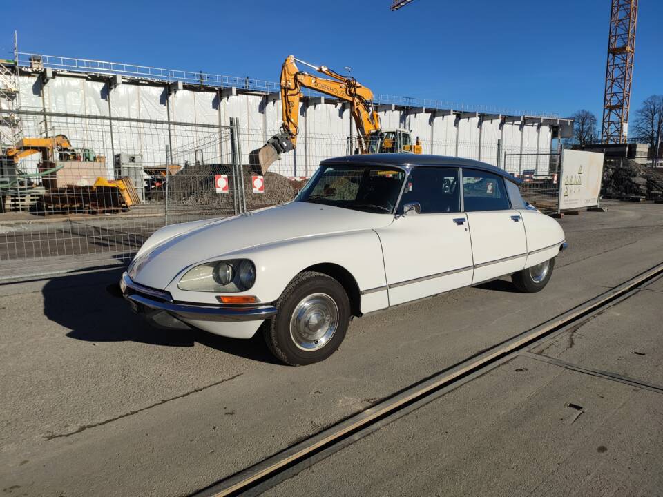 Image 1/93 de Citroën DS 23 Pallas IE (1972)