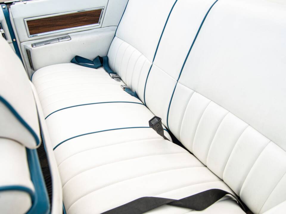 Afbeelding 7/19 van Cadillac Fleetwood Eldorado Convertible (1972)