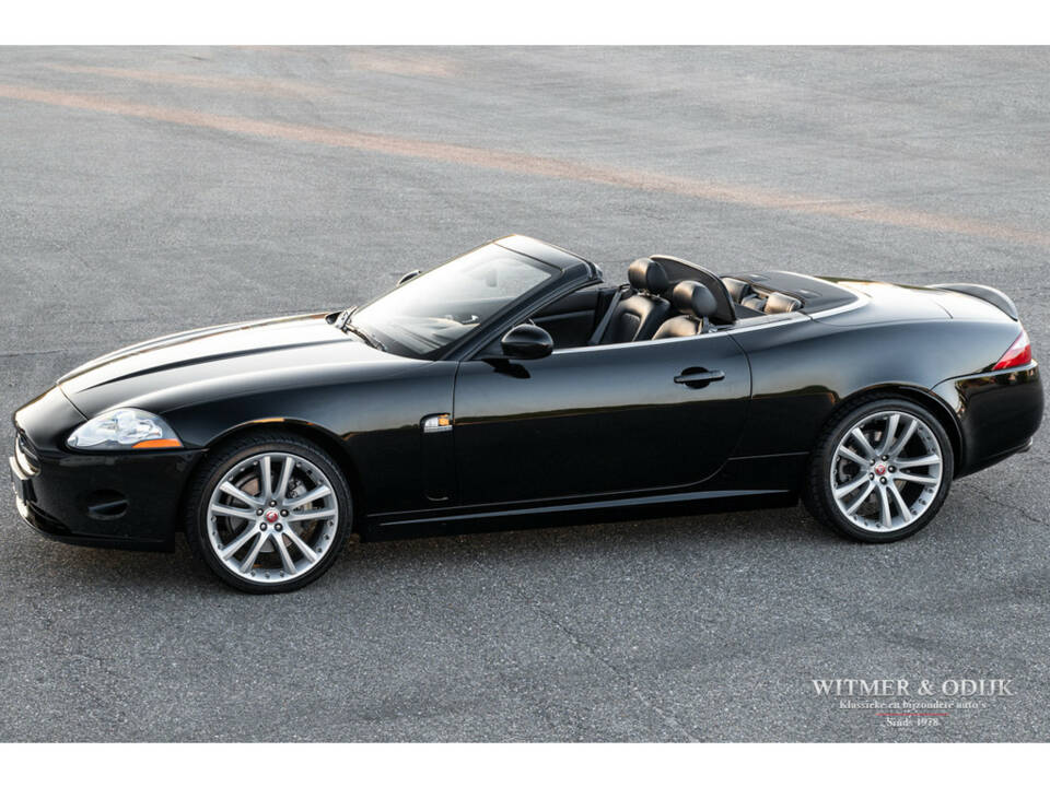 Image 12/37 of Jaguar XK 4.2 (2006)