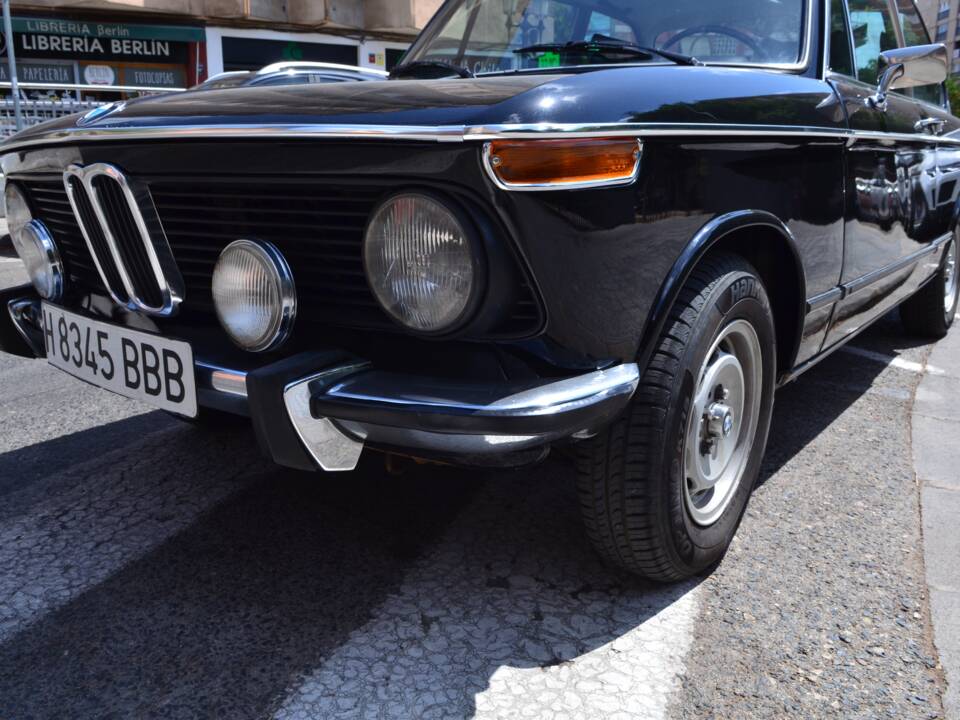 Image 16/55 de BMW 2002 (1975)