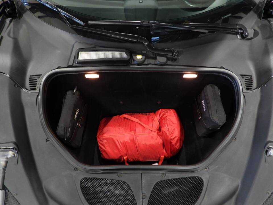 Image 10/15 of Ferrari 458 Speciale (2014)