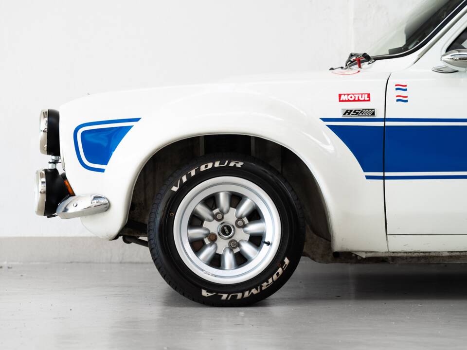 Image 26/47 de Ford Escort RS 2000 (1975)