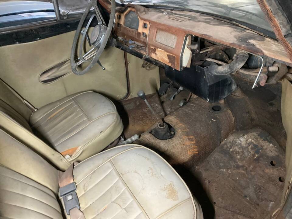 Bild 14/41 von MG Magnette ZA (1955)