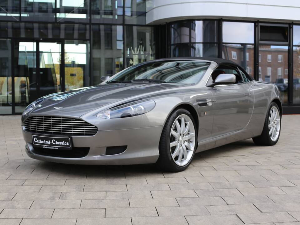 Bild 41/47 von Aston Martin DB 9 Volante (2006)