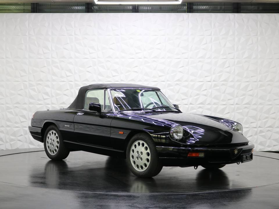 Imagen 38/38 de Alfa Romeo 2.0 Spider (1990)