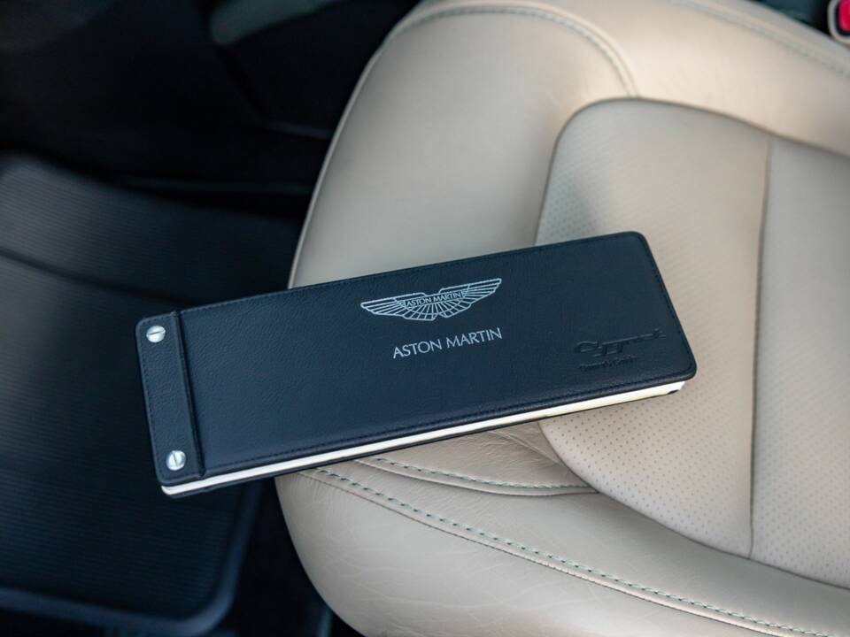 Image 49/50 of Aston Martin Cygnet (2013)