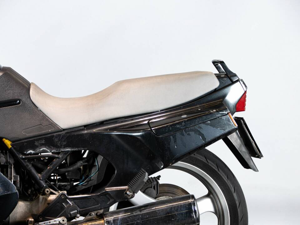 Image 27/50 of BMW K1 (1990)