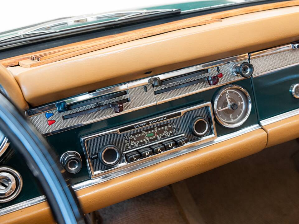 Immagine 12/32 di Mercedes-Benz 250 SL (1967)