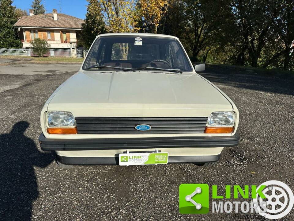 Image 4/10 de Ford Fiesta (1981)