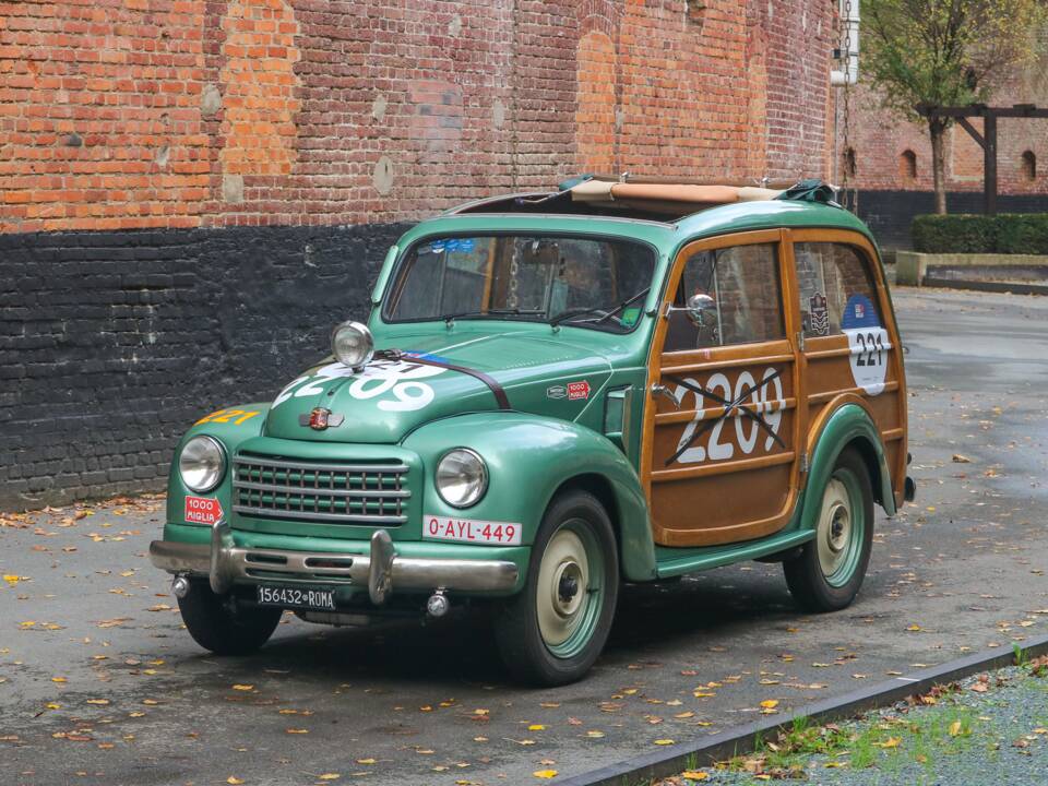 Image 38/51 de FIAT 500 C Giardiniera (1951)