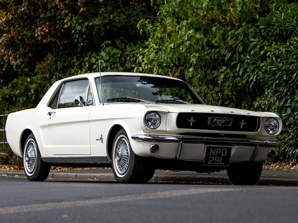 Image 1/50 of Ford Mustang 200 (1966)