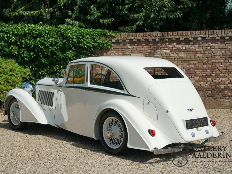 Bild 10/50 von Bentley 3 1/2 Liter Park Ward FHC (1933)