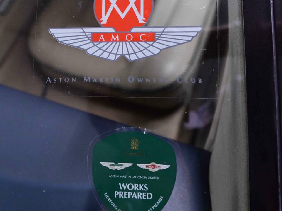 Imagen 29/50 de Aston Martin Lagonda (1989)